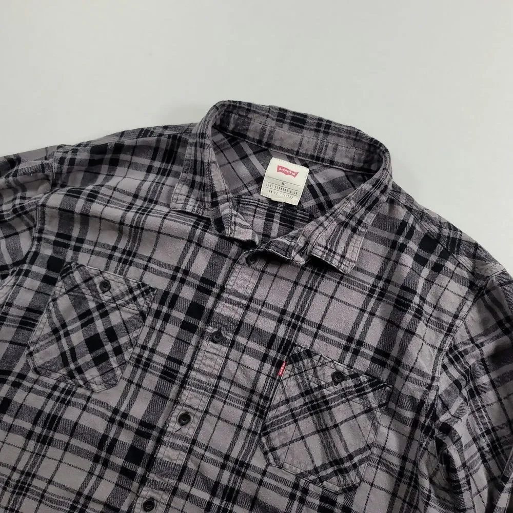 Levis Shirt Mens Large Grey Plaid Long Sleeve‎ Button Up Soft Cotton